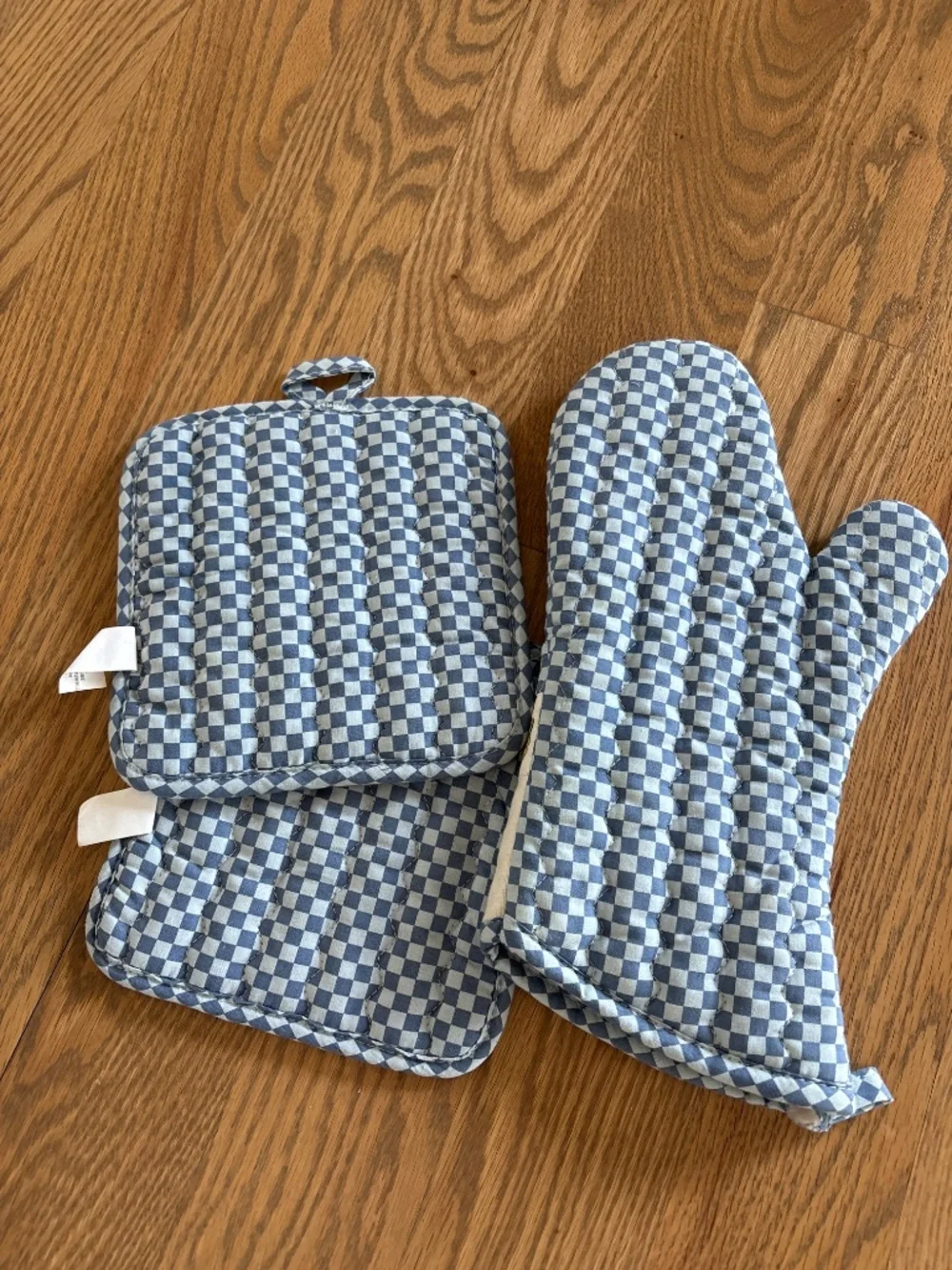 Blue checkered Cotton Kitchen Mitt and potholders Honey ‘otif